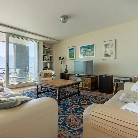Lakeside Avec Terrasse Et Vue Panoramique Apartamento